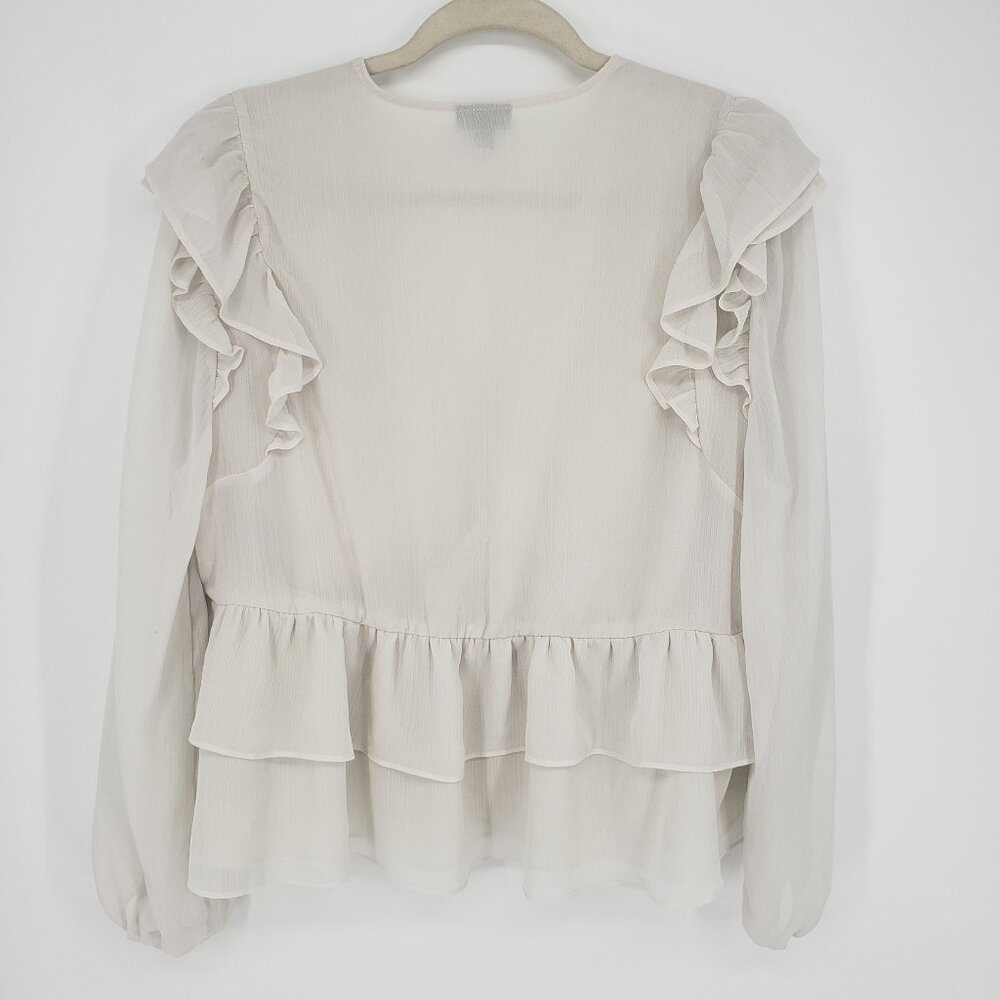 3/$25 422 Torrid Ruffle Top L Surplice V Neck Long Sleeve Blouse Cream Tiered 0 - Picture 3 of 9